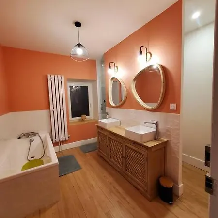 Maison Dans Le Parc Des Volcans Saint-Genès-Champanelle