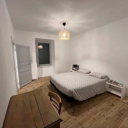 Ferienhaus Maison Dans Le Parc Des Volcans Saint-Genès-Champanelle